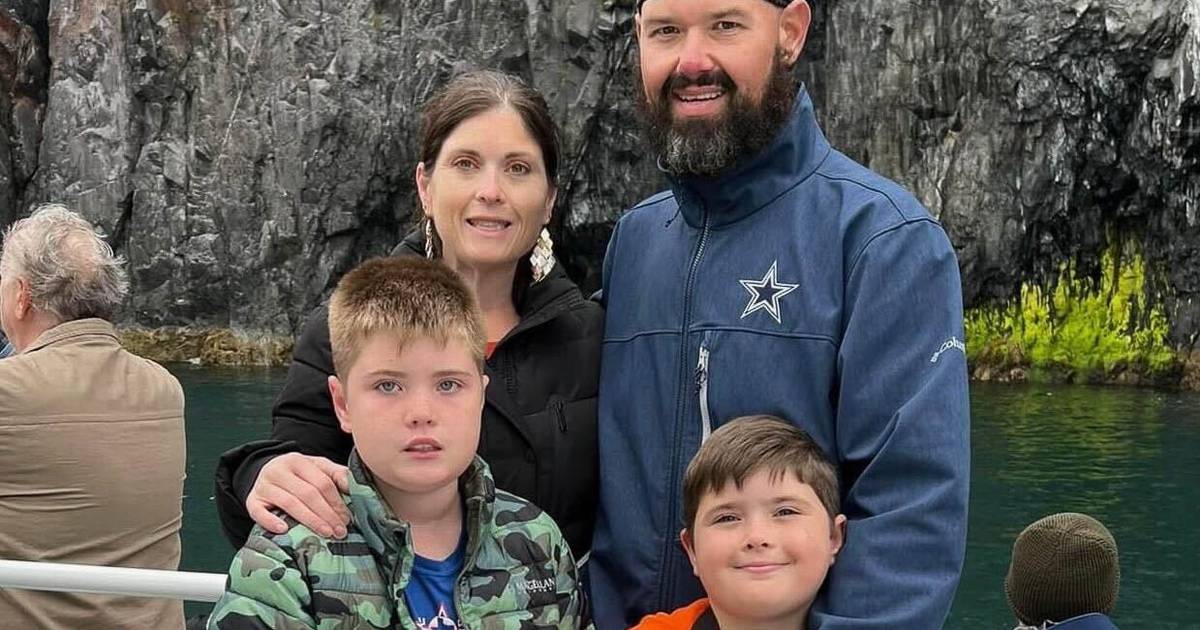 Relatives say Texas family of 4 missing in Alaska boat sinking near Homer