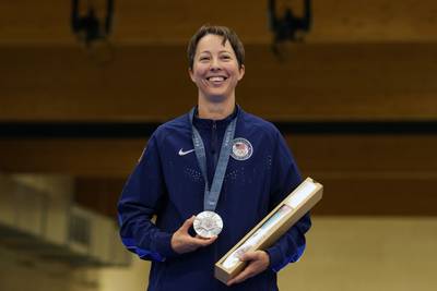 Former UAF riflery standout Sagen Maddalena claims silver medal at Paris Olympics