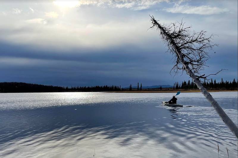 The old gray kayak