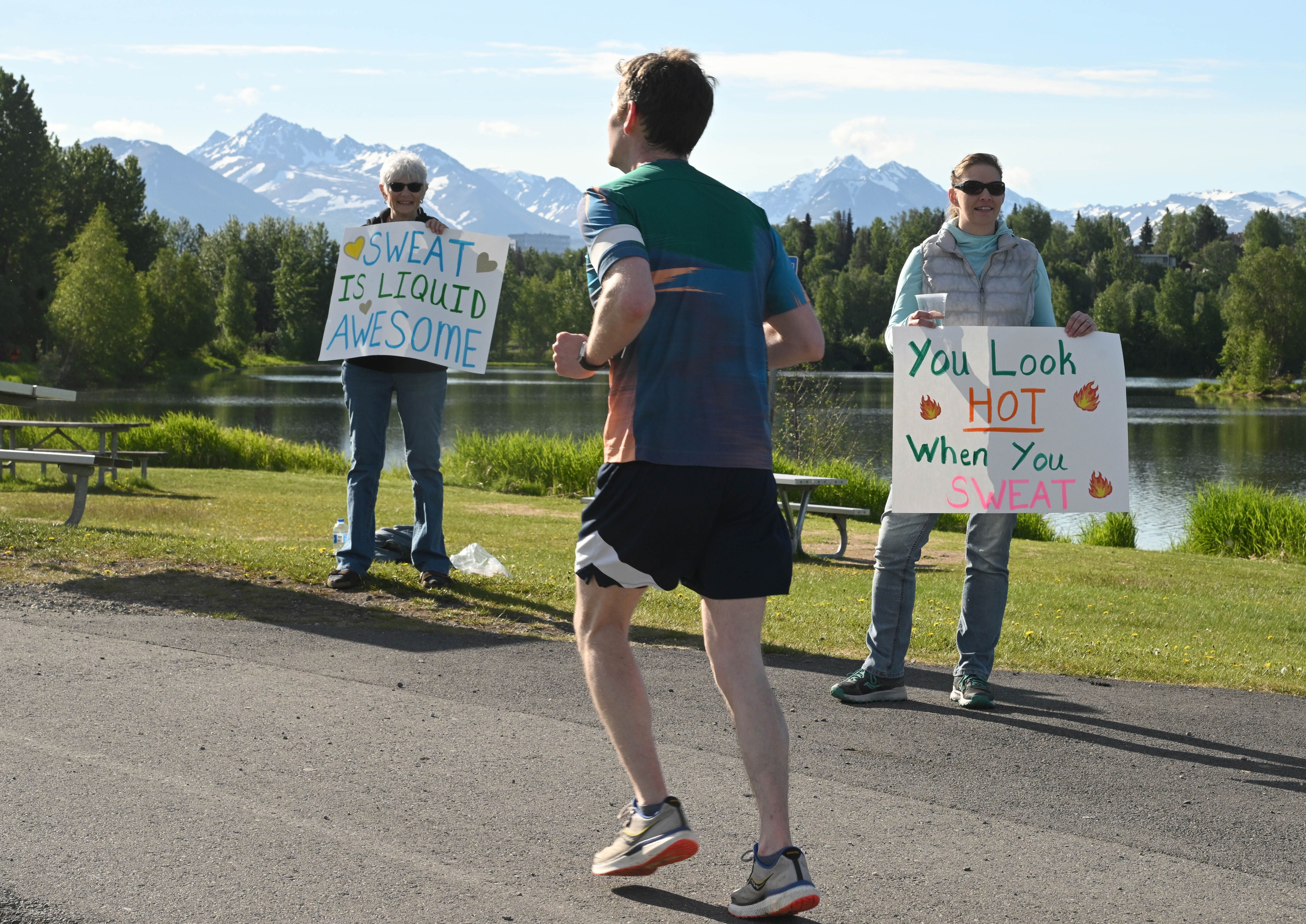 Team Tizzel: Mayor's Midnight Sun Marathon (Anchorage, AK) Report and Video  - June 2017