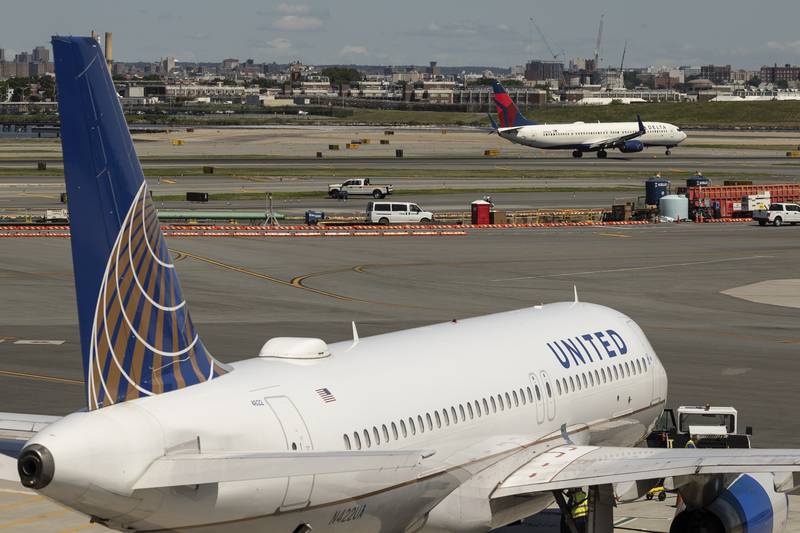Your flight is stuck on the tarmac. What do airlines owe you?