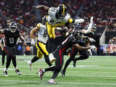 NFL Roundup: Steelers get past Falcons on Boswell’s six field goals