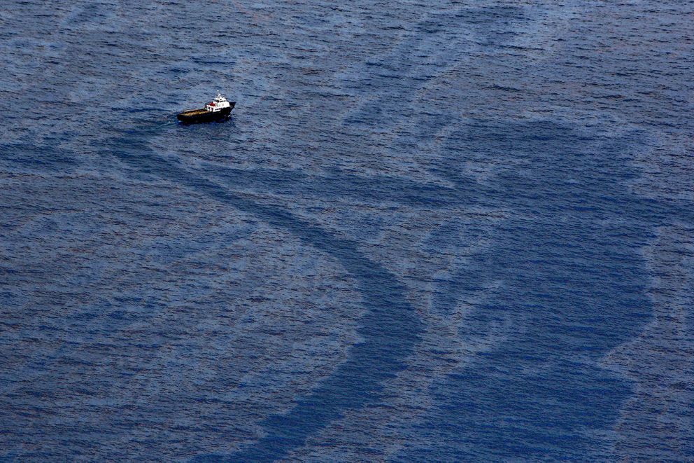 Bp S Deepwater Horizon Oil Spill May Have Been Much Larger Than Thought Anchorage Daily News