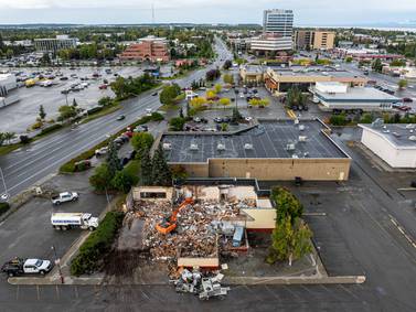 Bank to replace former Denny’s demolished in Midtown Anchorage