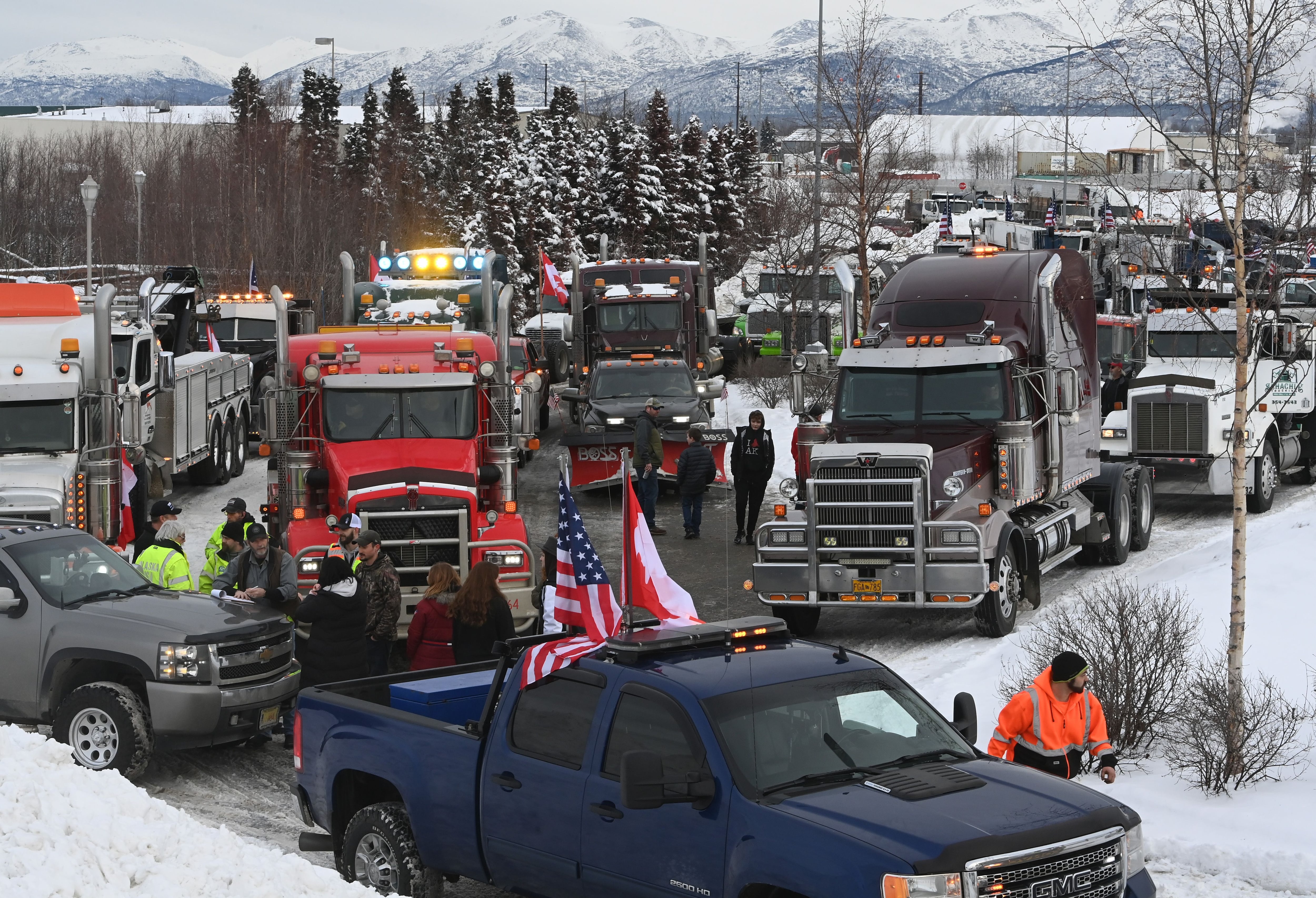 truck drivers protest vaccine mandate