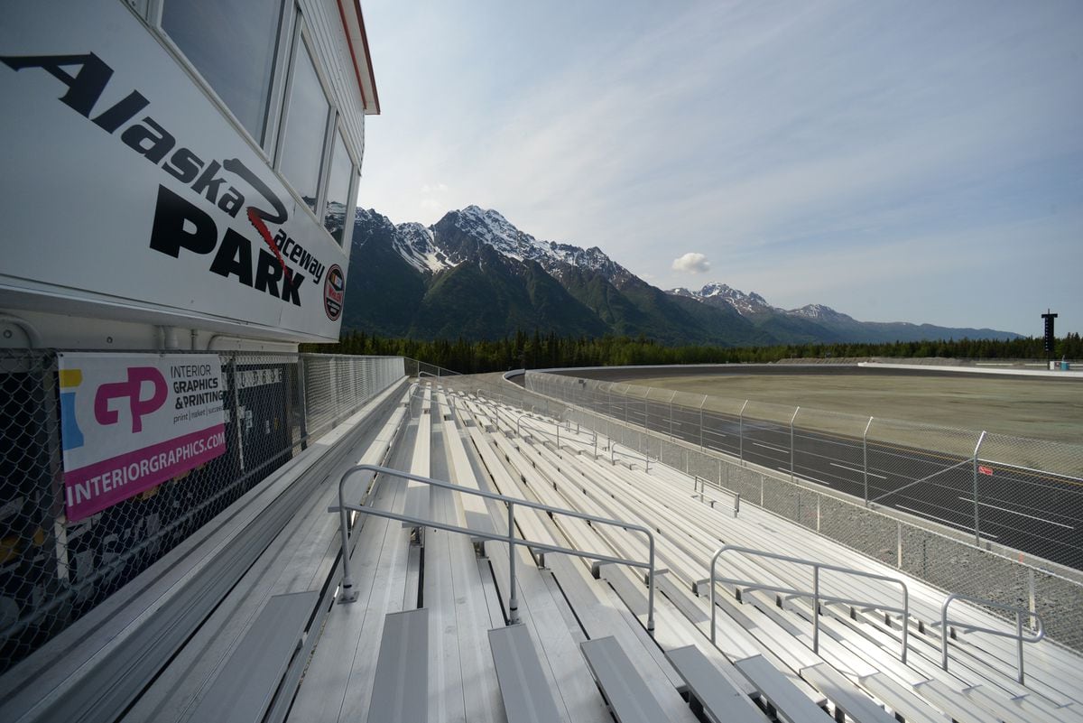 Driving in circles: Alaska Raceway Park debuts NASCAR-approved oval - Anchorage Daily News