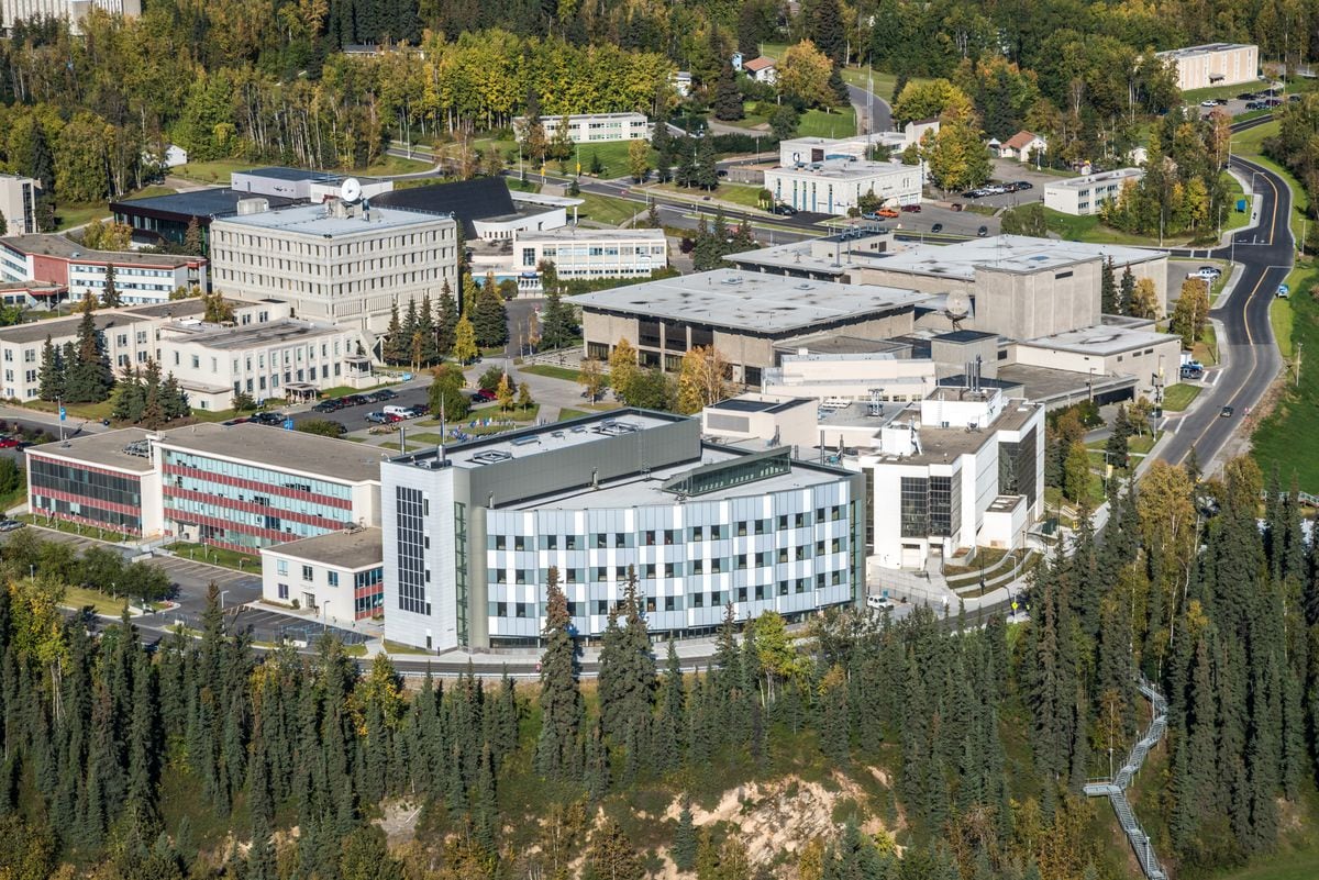 UAF student injured in fall from seventh floor of dormitory - Anchorage ...