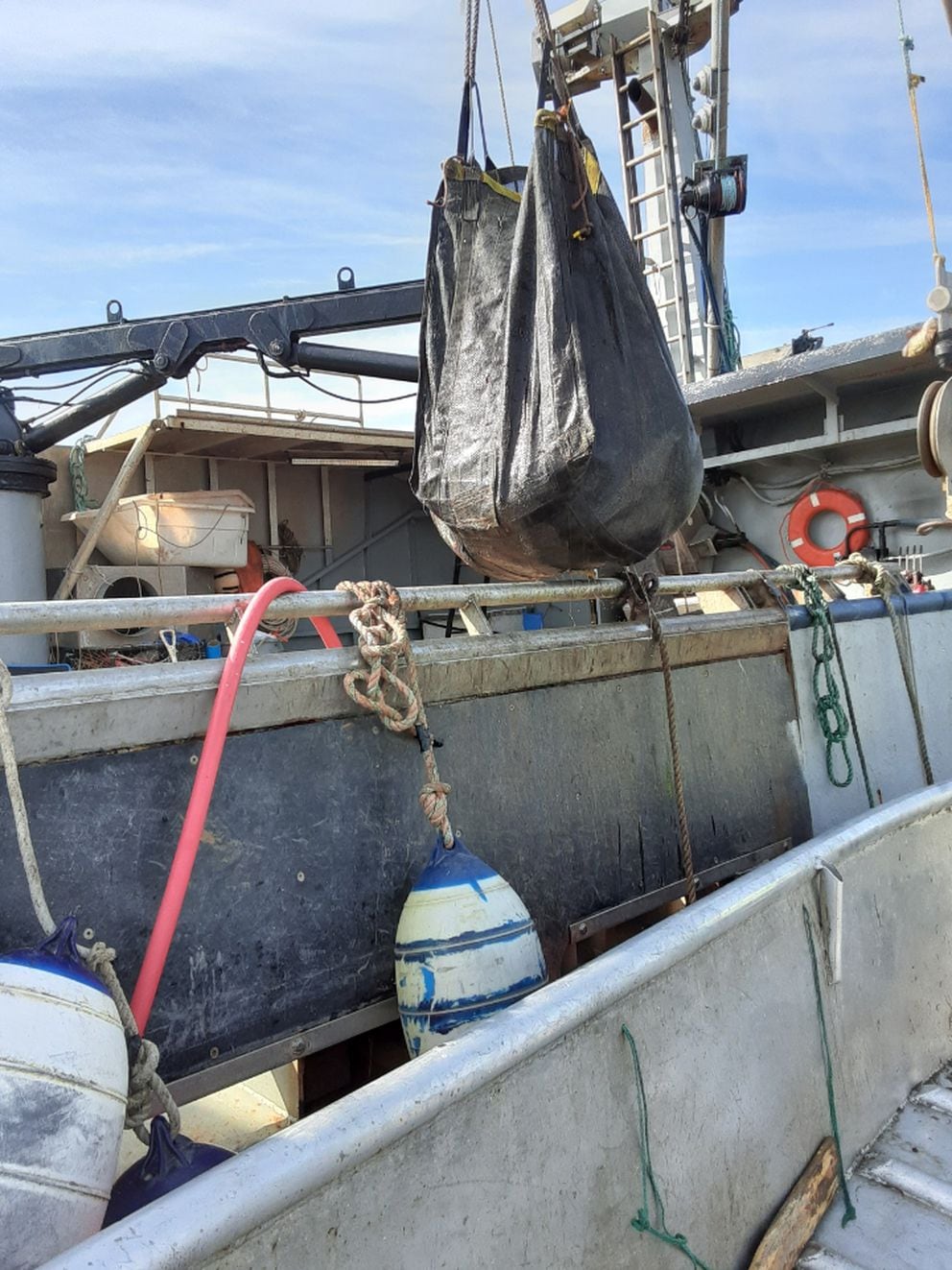 Bristol Bay setnetters get their hands dirty (and sometimes lose a ...