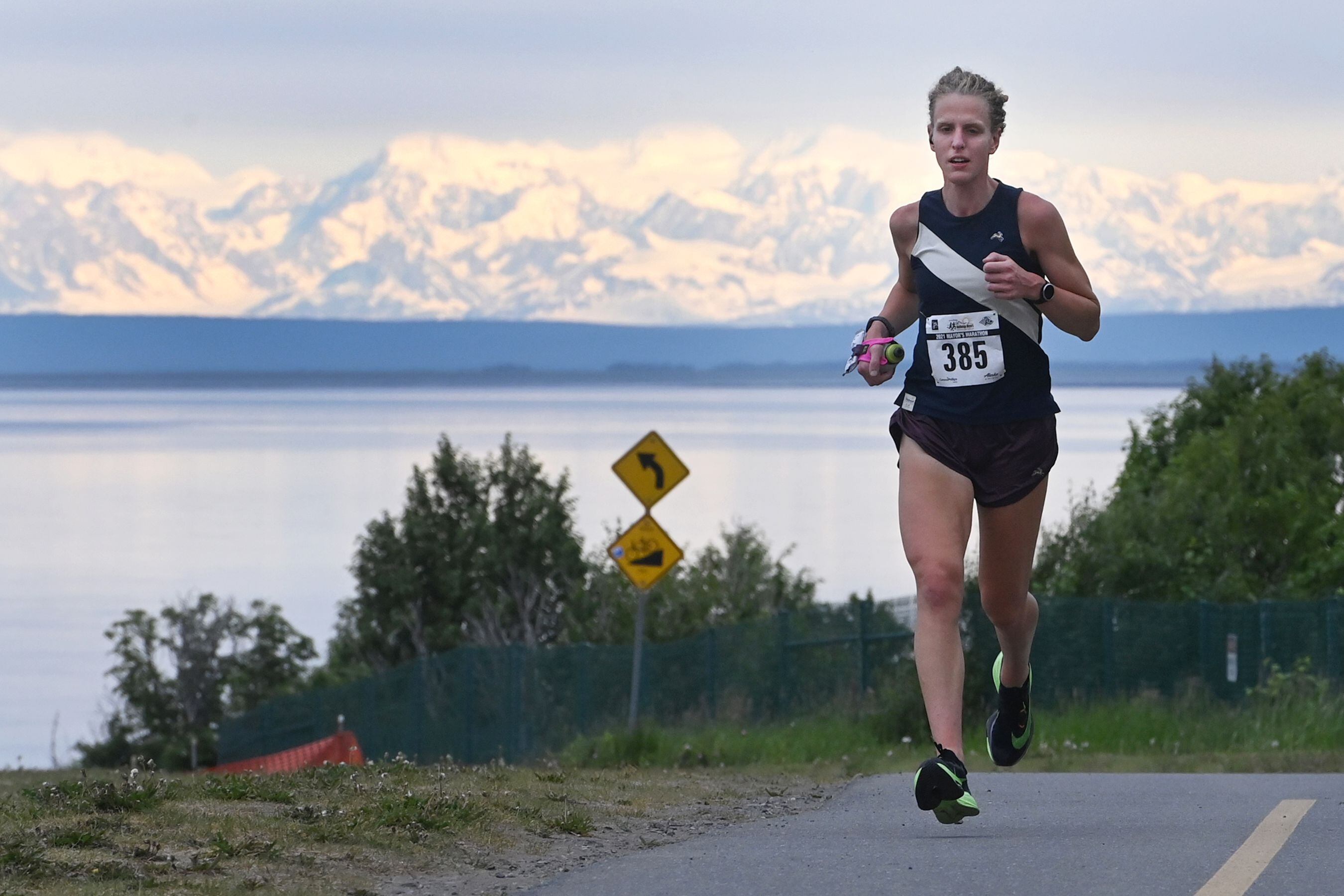 Team Tizzel: Mayor's Midnight Sun Marathon (Anchorage, AK) Report and Video  - June 2017