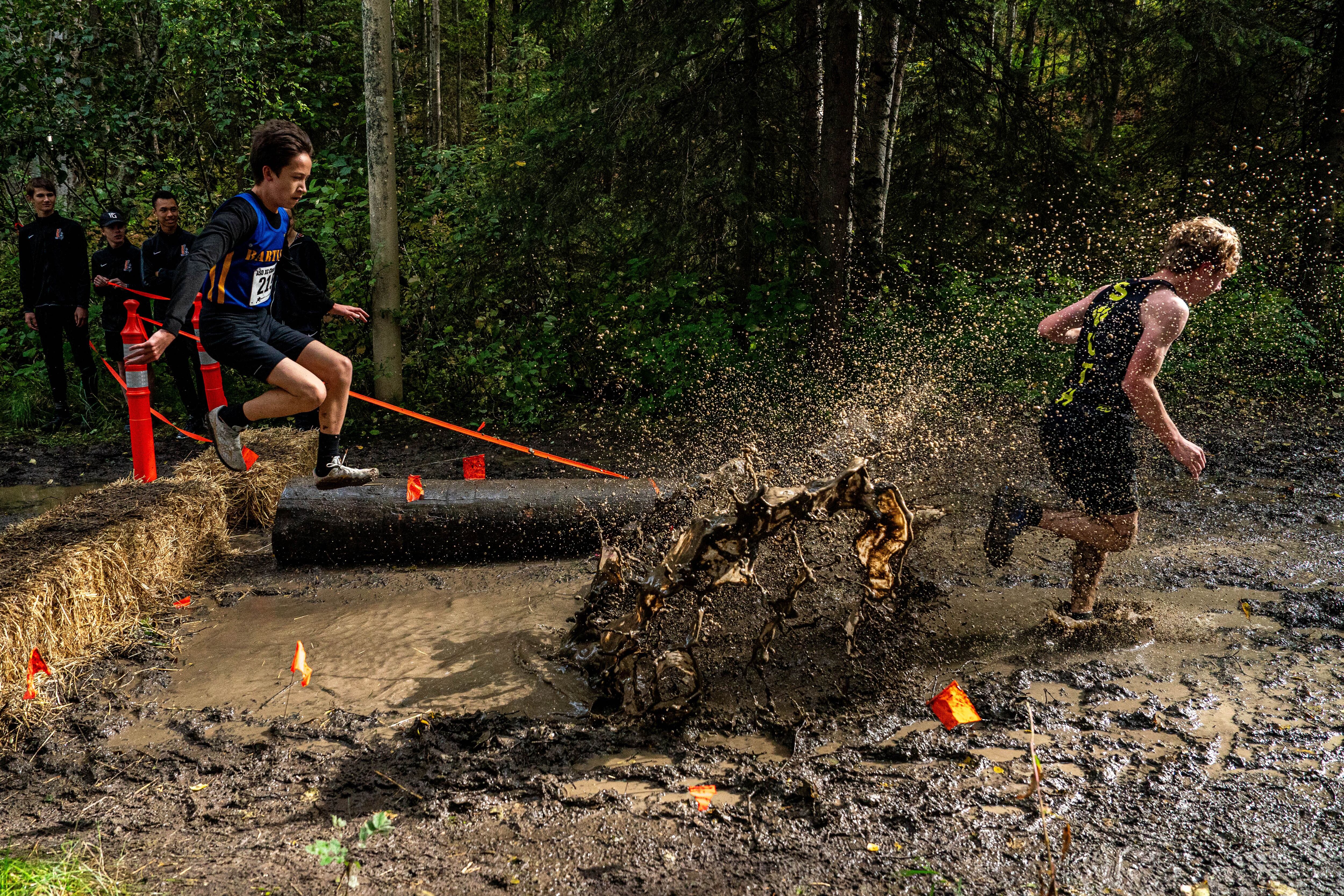 Split by grade Anchorage XC runners relish the competition on a