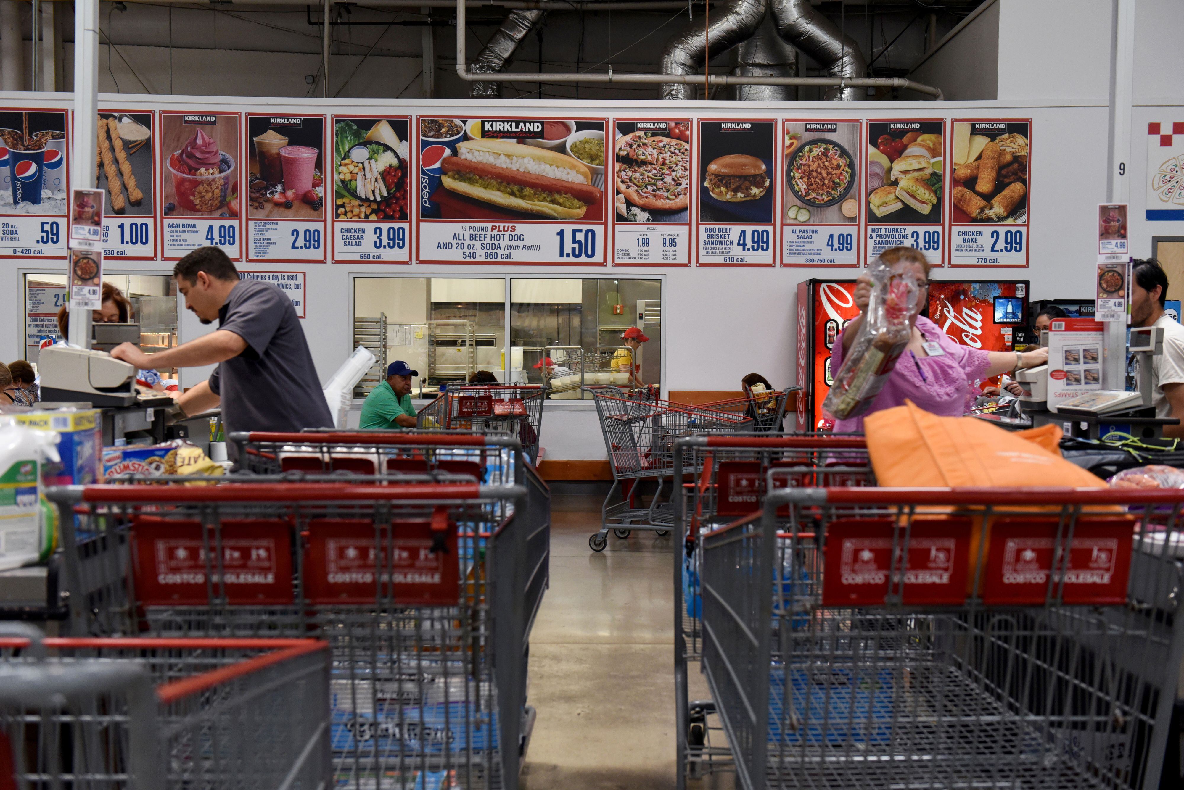 Costco's Iconic Hot Dog Is Still $1.50 Despite Record Inflation Rates