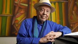 Sérgio Mendes, Brazilian band leader who helped popularize bossa nova, dies at 83