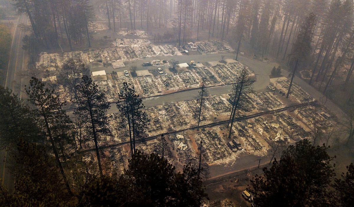 California Fires: Number Of Missing Soars Over 1,000 As Paradise Reels 