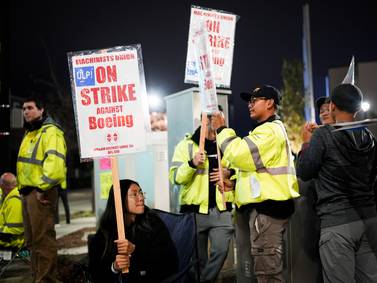 Boeing Machinists rejects contract as 96% vote to strike