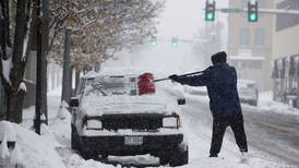 Wintry storm ices roads in US Southeast 