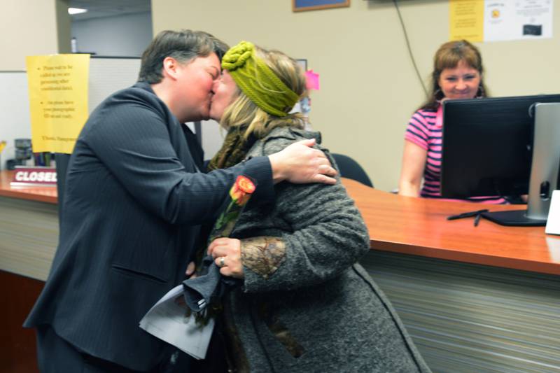 Photos Alaskas Same Sex Marriage Ban Overturned Anchorage Daily News 9682