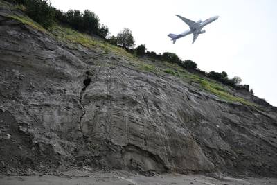 Point Woronzof erosion prompts Coastal Trail reroute